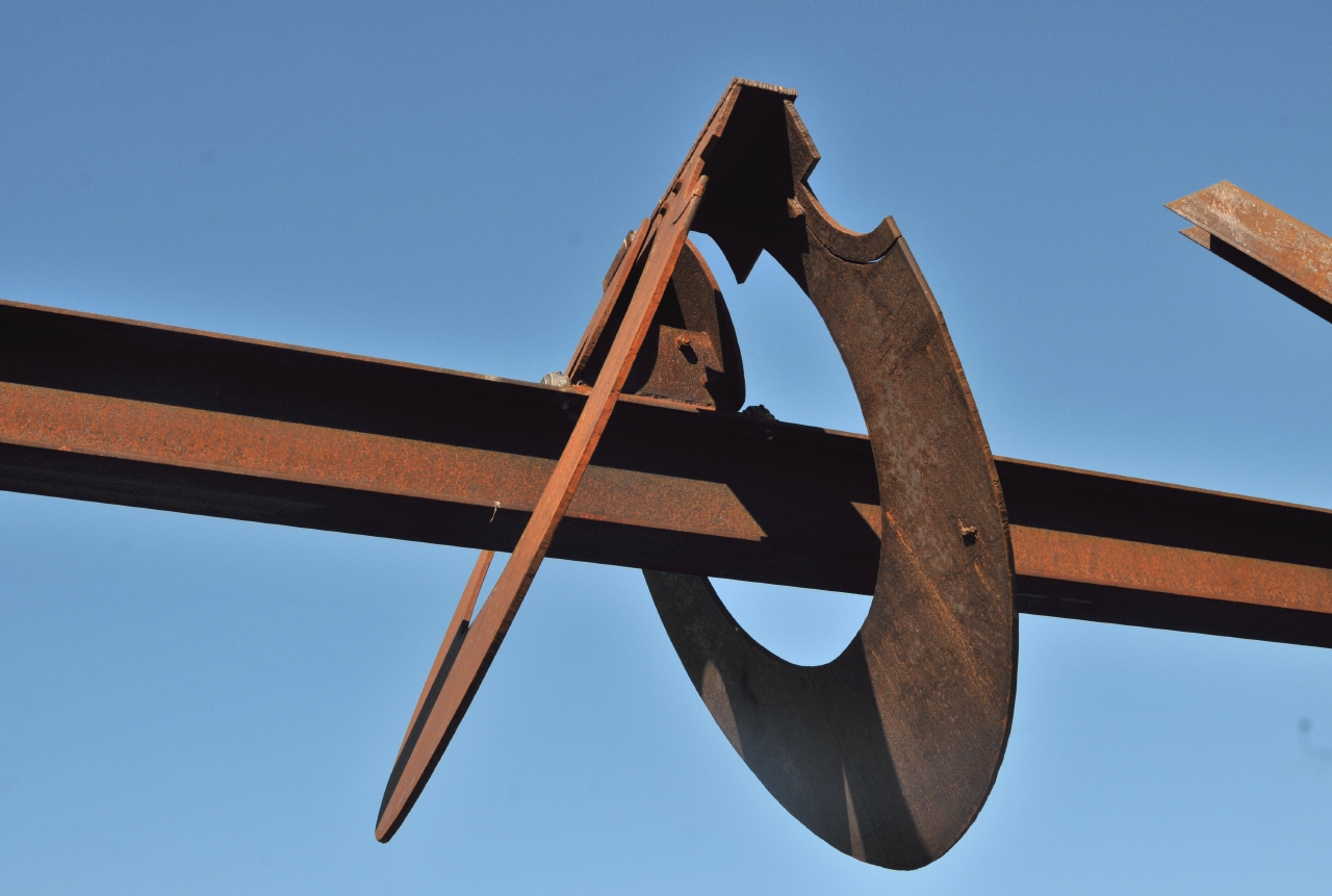 ./Mark_Di_Suvero_Magma_20140223_131615_C14_1115.jpg