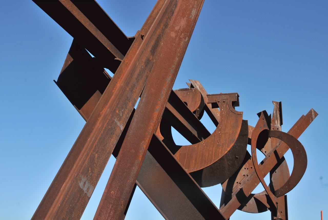 ./Mark_Di_Suvero_Magma_20140223_131640_C14_1119.jpg