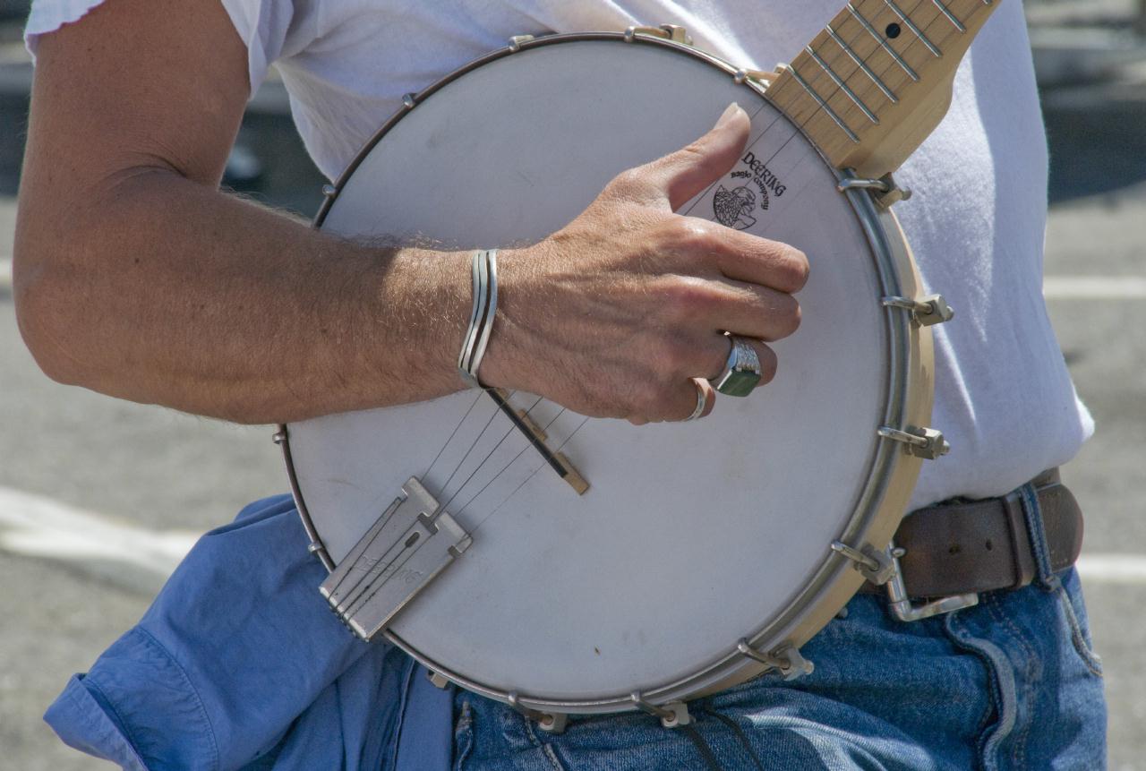 ./BanjoTreasureIsland20080621_0036TNT.jpg