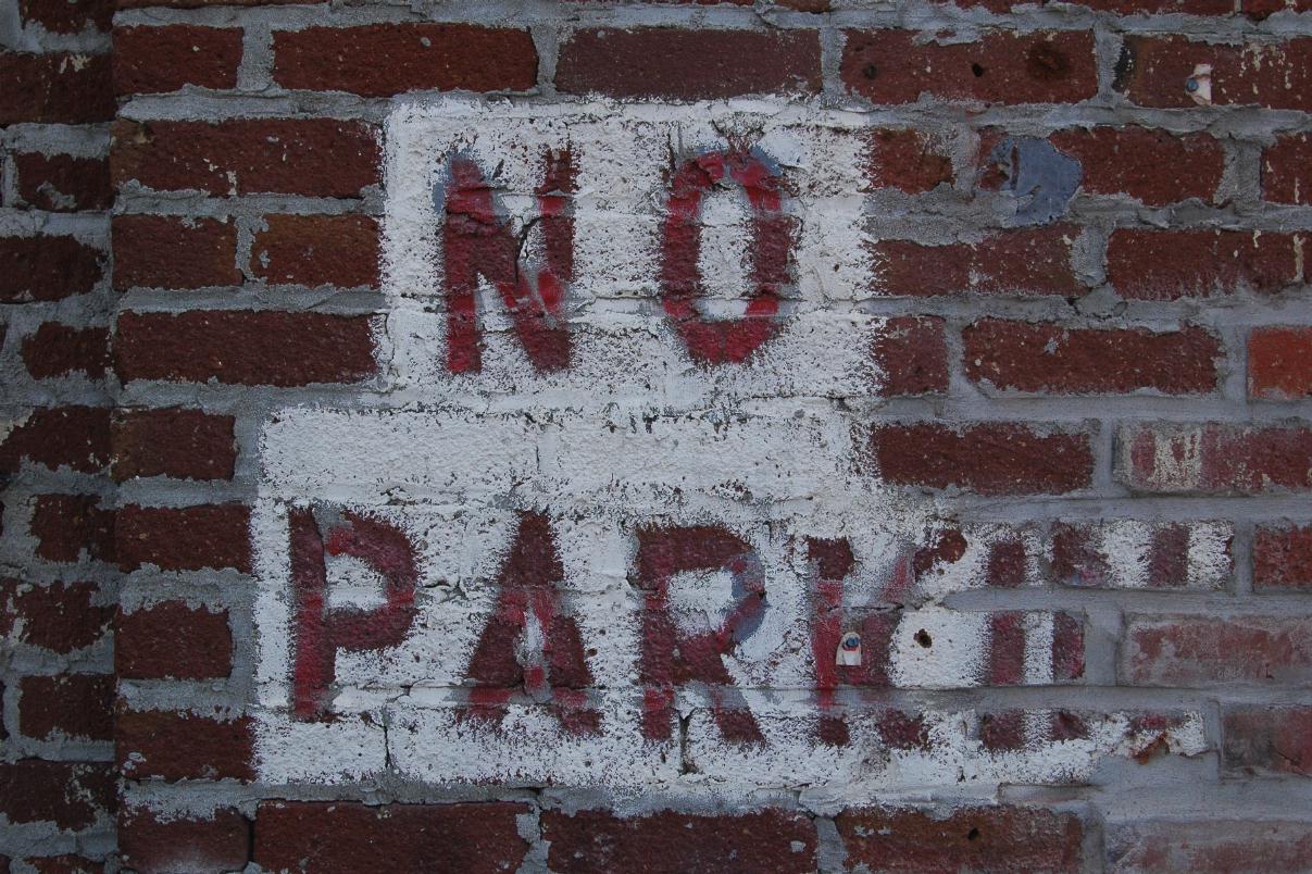 ./SignNoParkingBrannanSF2008_2029B.jpg