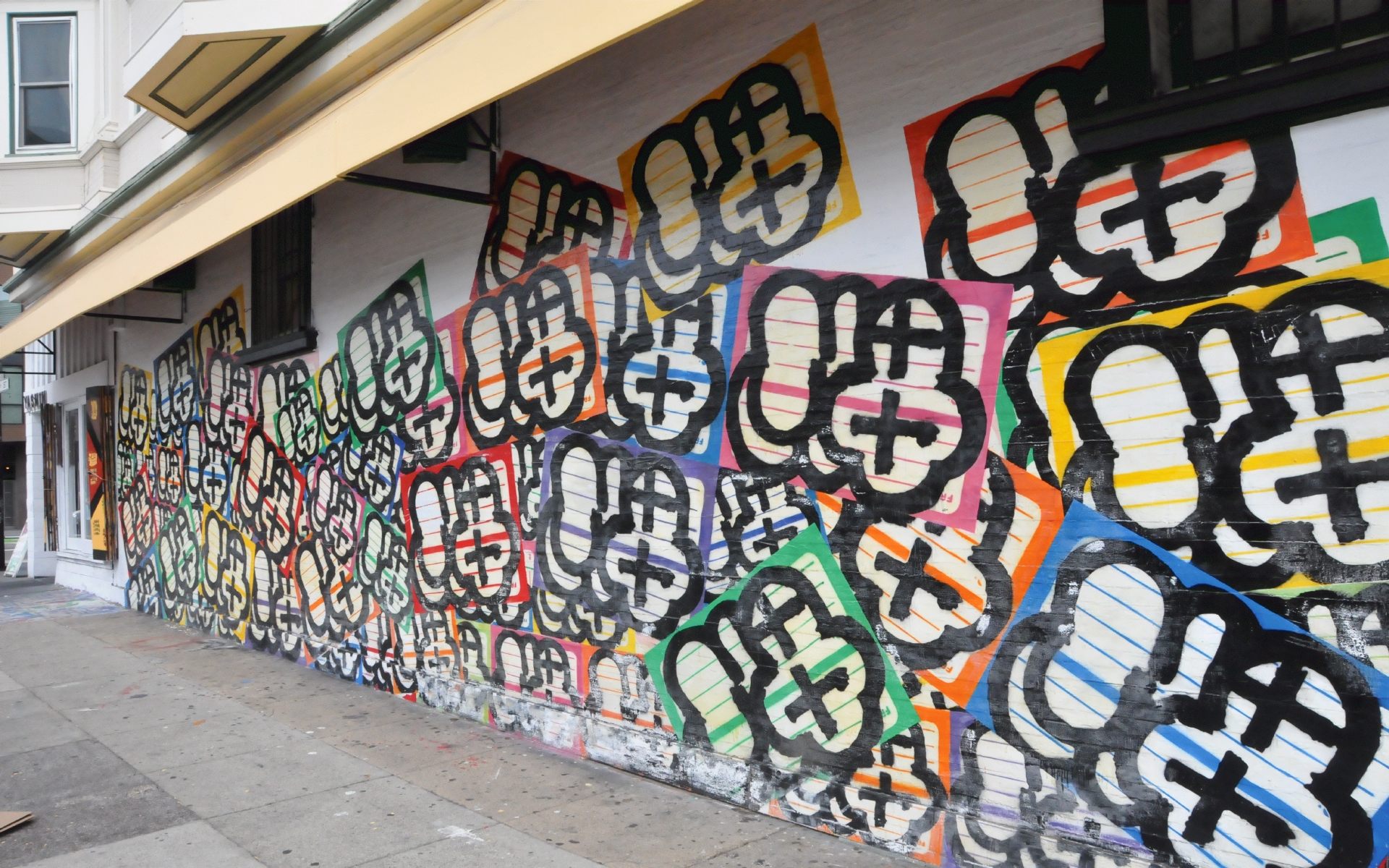 ./Repeated_Shapes_Mural_by_Rossimissionsf_20230904_112118_C23_1437.jpg