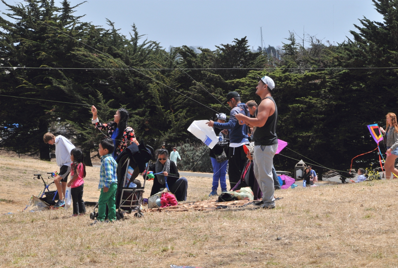 ./Berkeley_Kite_Festerval_20130728_134939_B13_6978.jpg