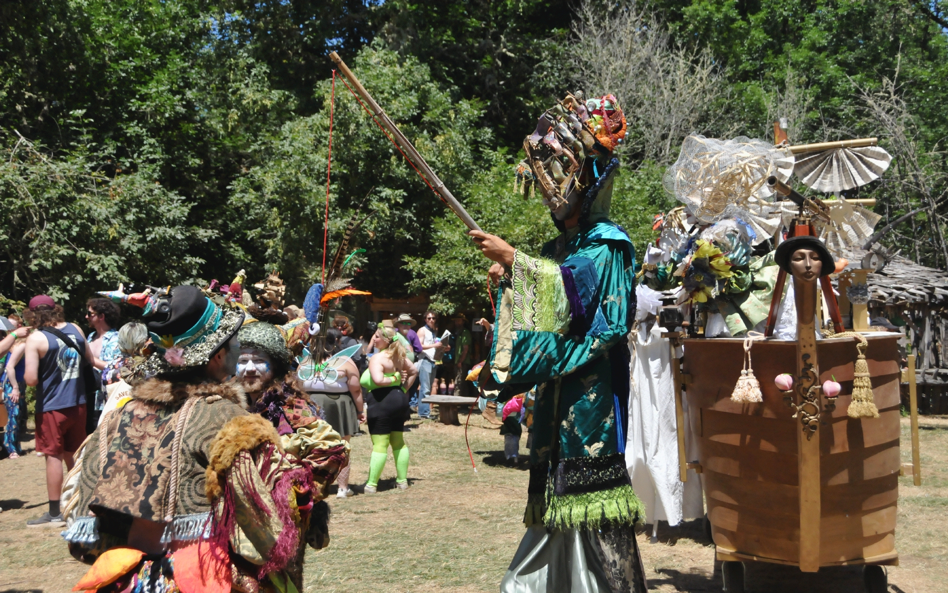 ./Oregon_Country_Fair_20240712_133415_C24_0720.jpg