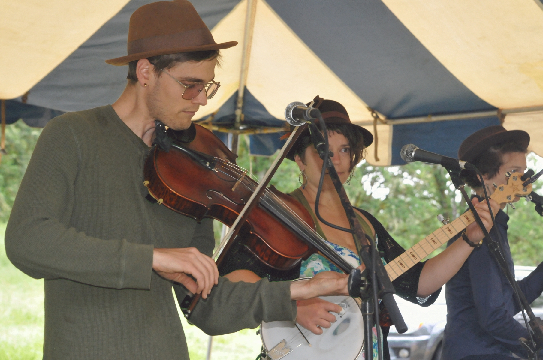 ./Mount_Pisgah_Arboretum_Wildflower_Festival_20160515_140606_C16_1950.jpg