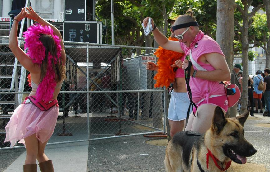 ./PrideFair2006_42.jpg