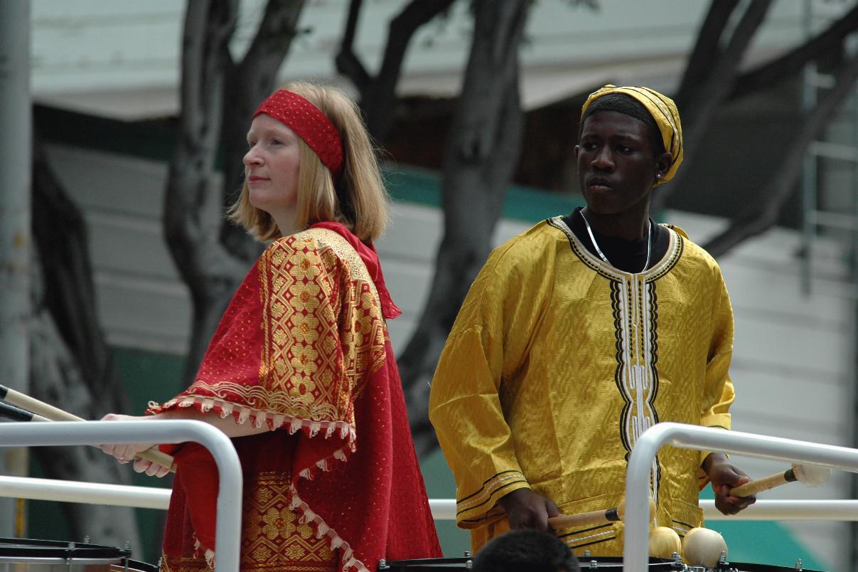 ./SFCarnParade2008_10_3143B.jpg