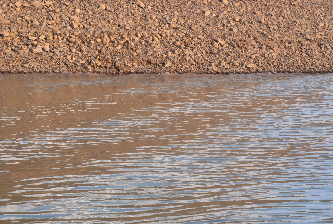 ./Shasta_Lake_20130917_181825_B13_7432.jpg