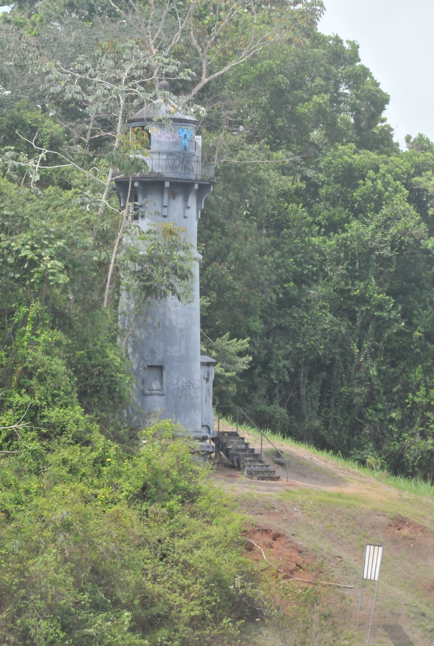 ./Panama_Canal_20140525_140116_T14_0730.jpg