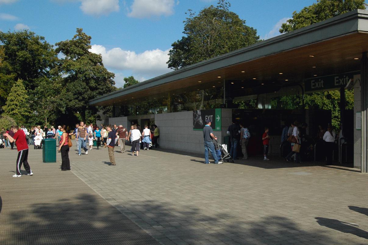 ./DublinZoo2007_01.jpg