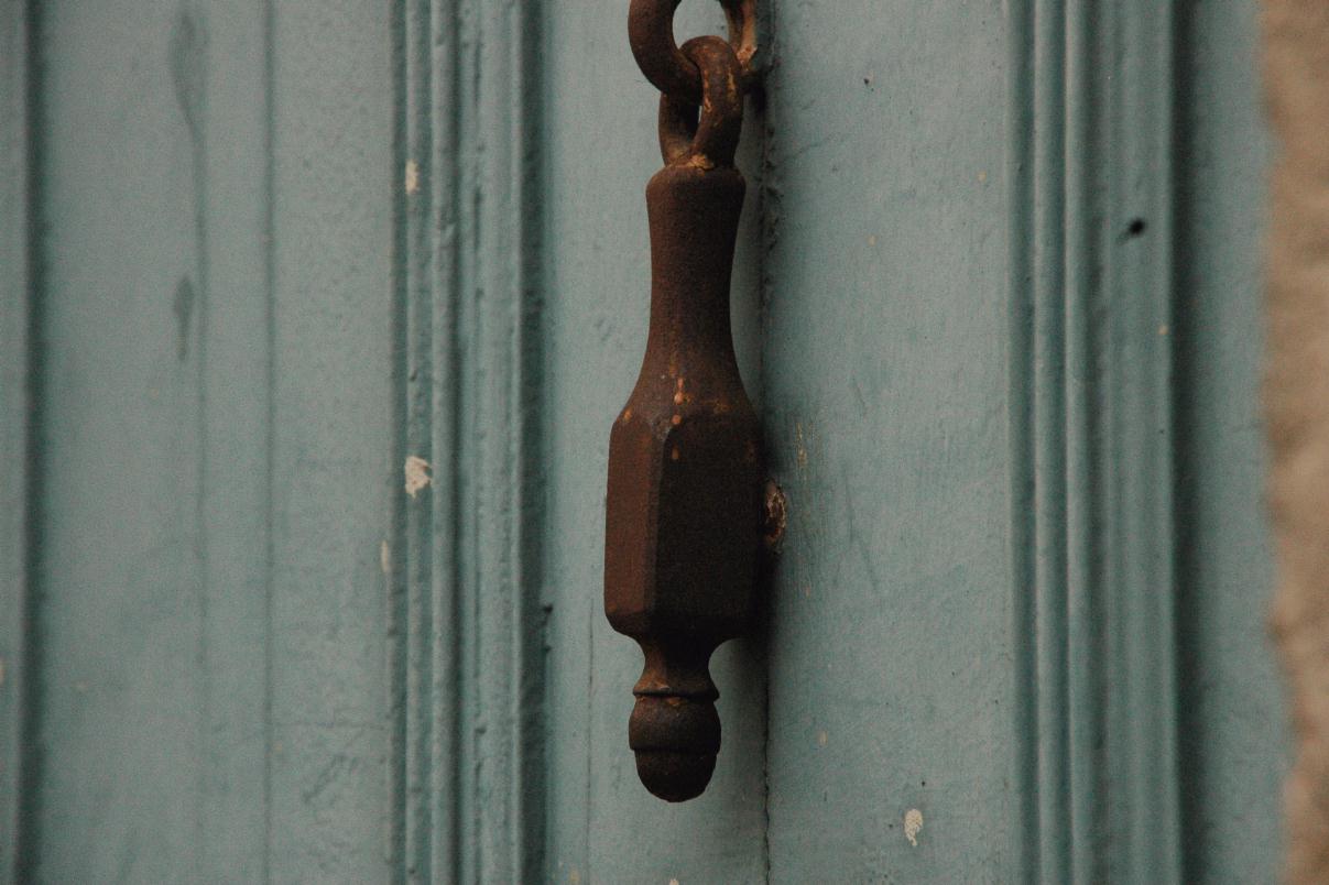 ./DoorKnockers20070000_07.jpg