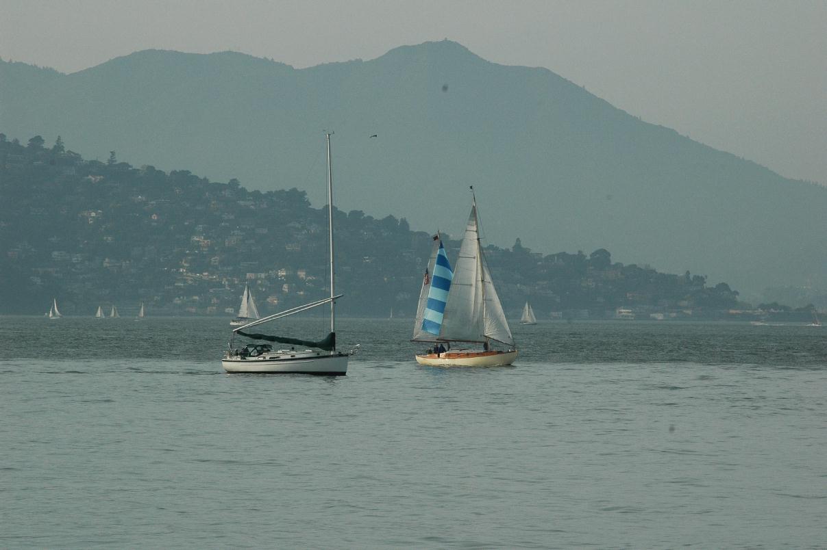 ./Sailboat2007_04.jpg