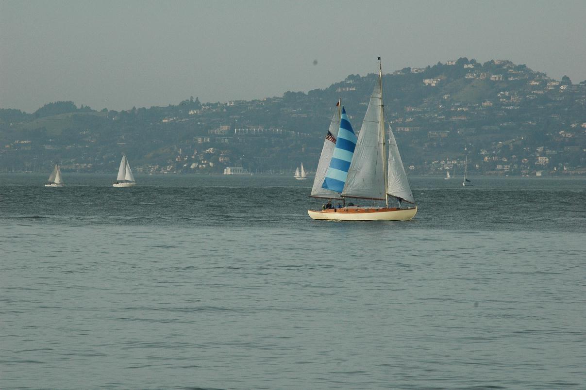 ./Sailboat2007_05.jpg