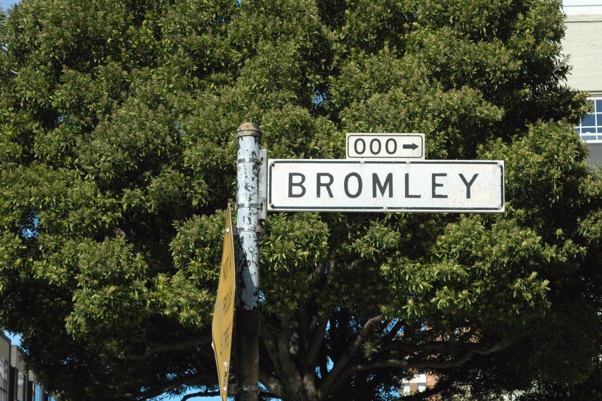 ./Bromley000_20070000_03.jpg